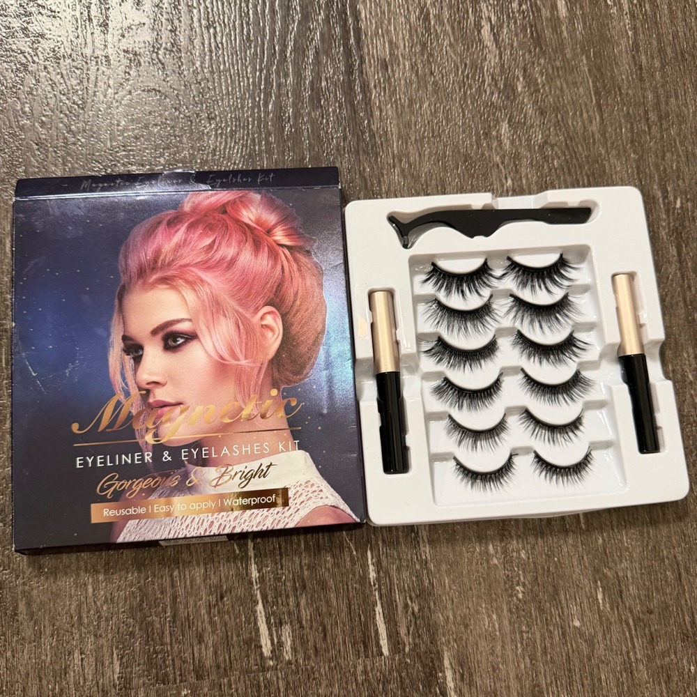 Magnetic Eyeliner and Eyelashes Kit Women OS Black‎ 5 Pairs Waterproof Reusable
